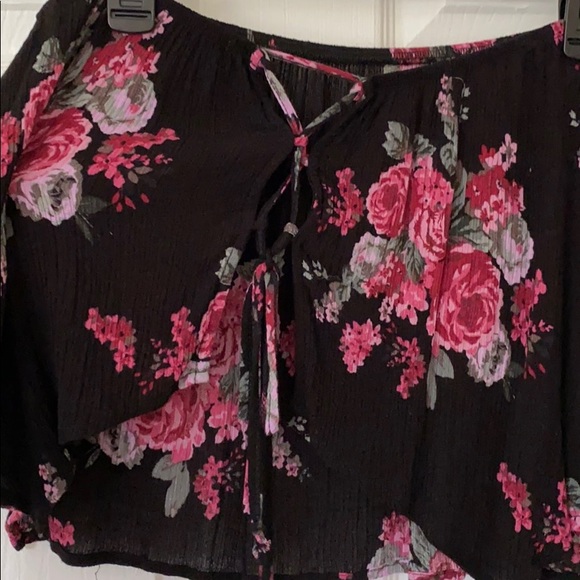 Crop top - Picture 4 of 4